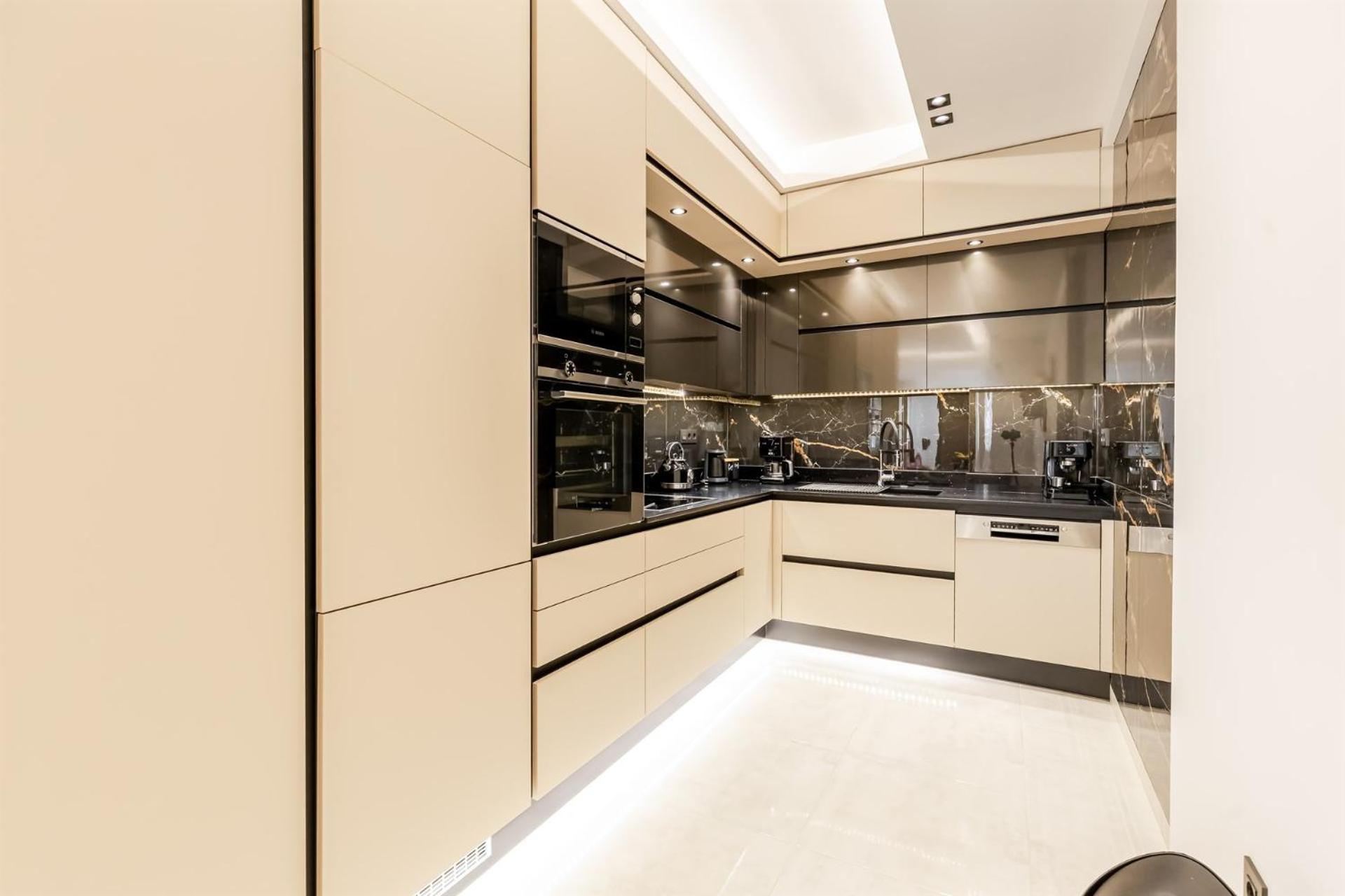 מונמבאסיה Vivian'S Luxury Suite מראה חיצוני תמונה